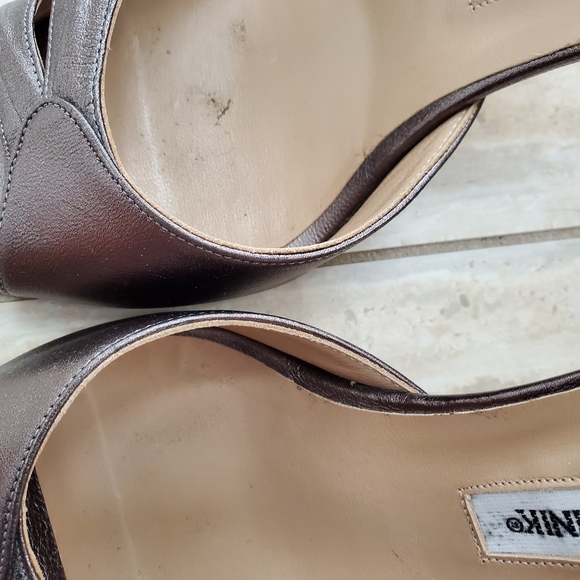 Manolo Blahnik D'Orsay peep toe - Picture 7 of 7